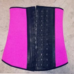 Ann Chery waistrainer